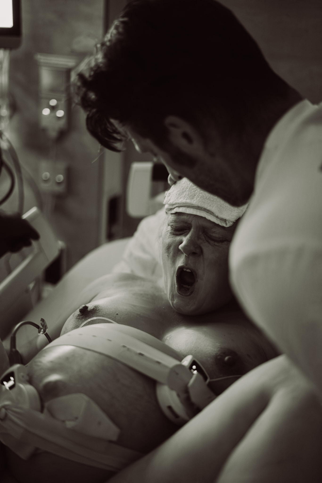 geboortefotograaf Veenendaal – bevalling in het ziekenhuis vastgelegd